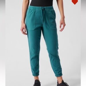 Athleta Farallon Jogger, Size Small